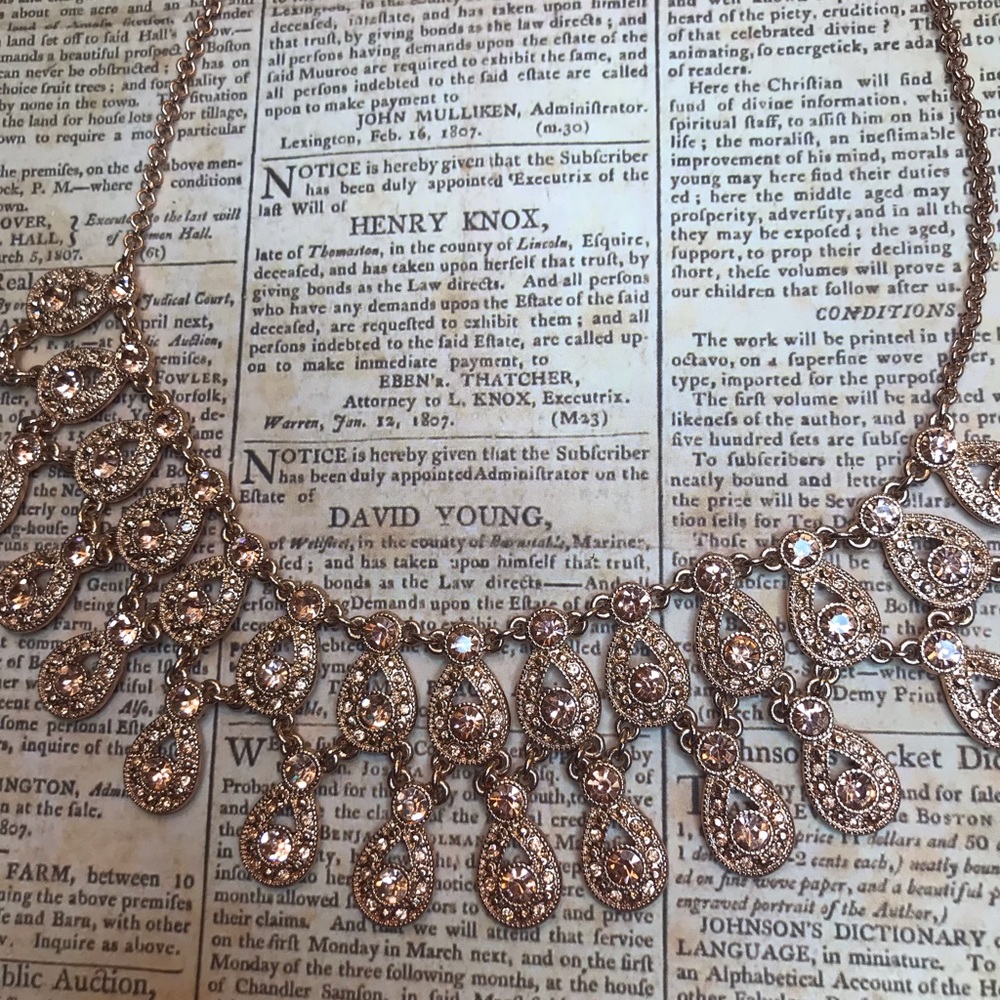 Sold on Posh Rose gold toned statement necklace - Picture 2 of 3